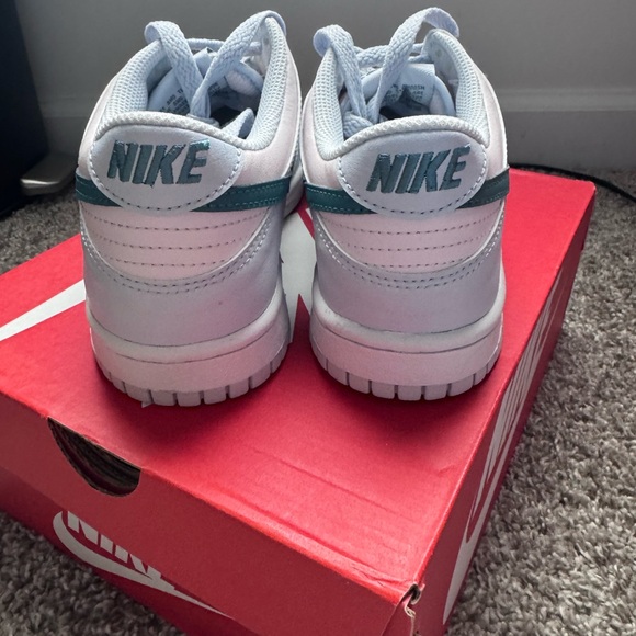 Nike Dunk Low Mineral Teal - Picture 4 of 7